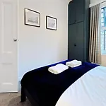 The Lookout At - Stunning Seaview And Castle View - Near Amenities And *