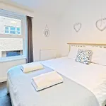 The Lookout At - Stunning Seaview And Castle View - Near Amenities And