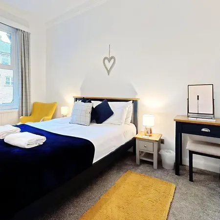 Feriehus The Lookout At - Stunning Seaview And Castle View - Near Amenities And *