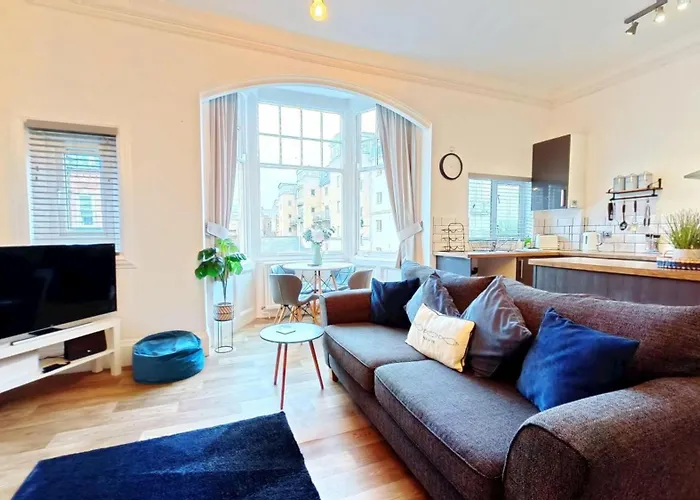 The Lookout At - Stunning Seaview And Castle View - Near Amenities And *